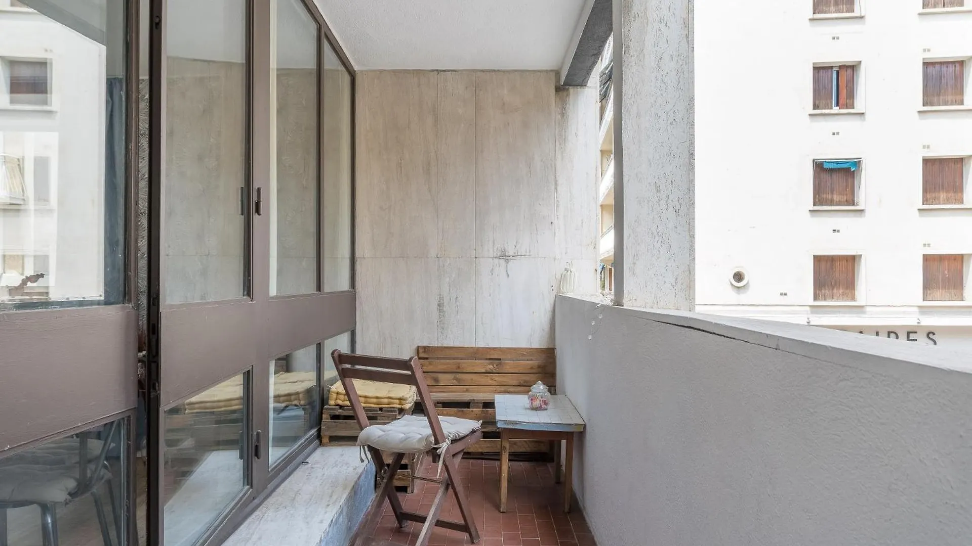 *Las Flores* Joli Studio Avec Balcon Marseille Apartment