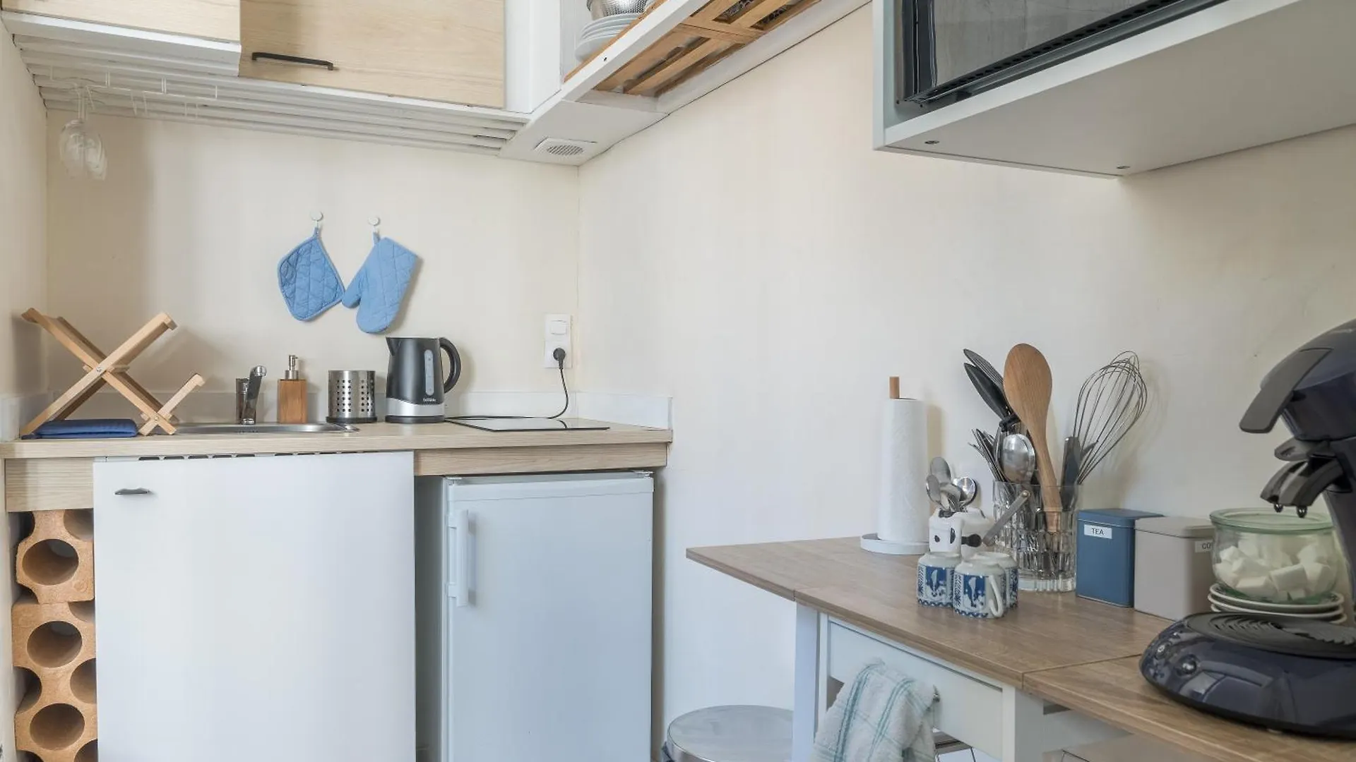 *Las Flores* Joli Studio Avec Balcon Marseille