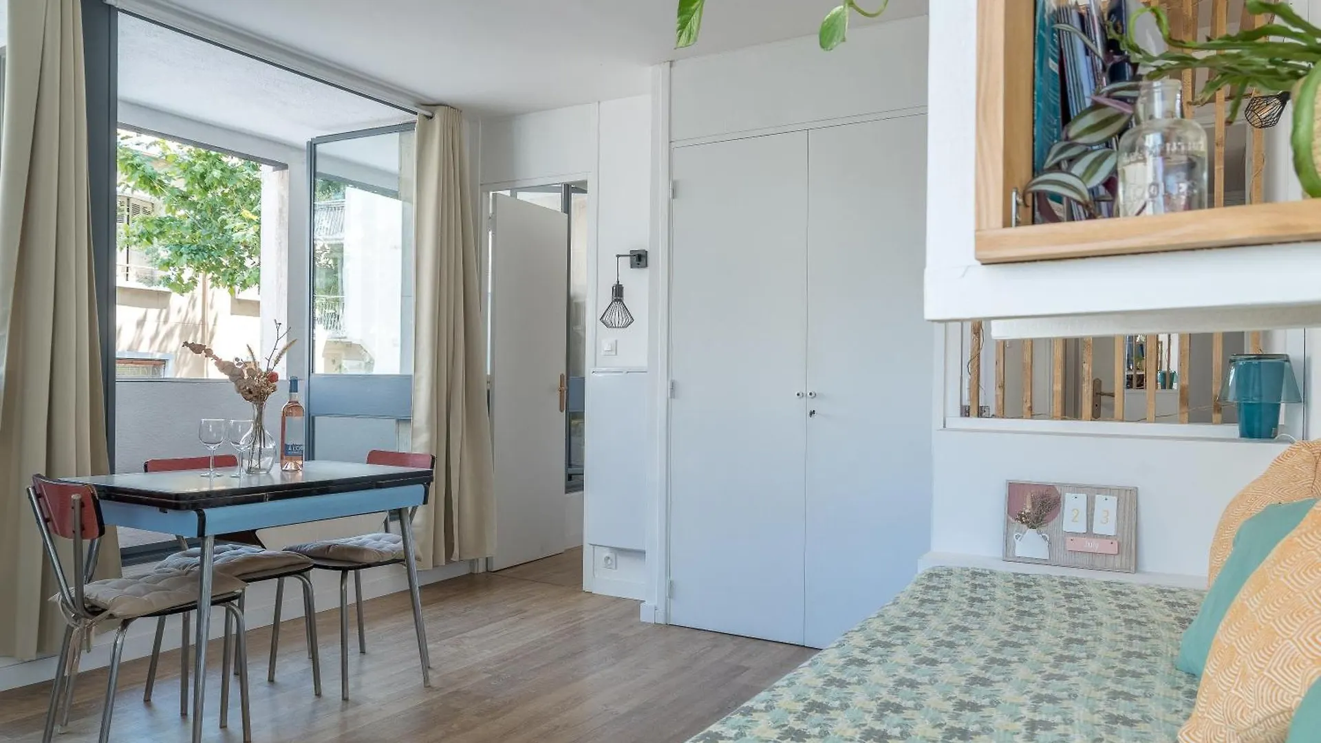 *Las Flores* Joli Studio Avec Balcon Apartment Marseille